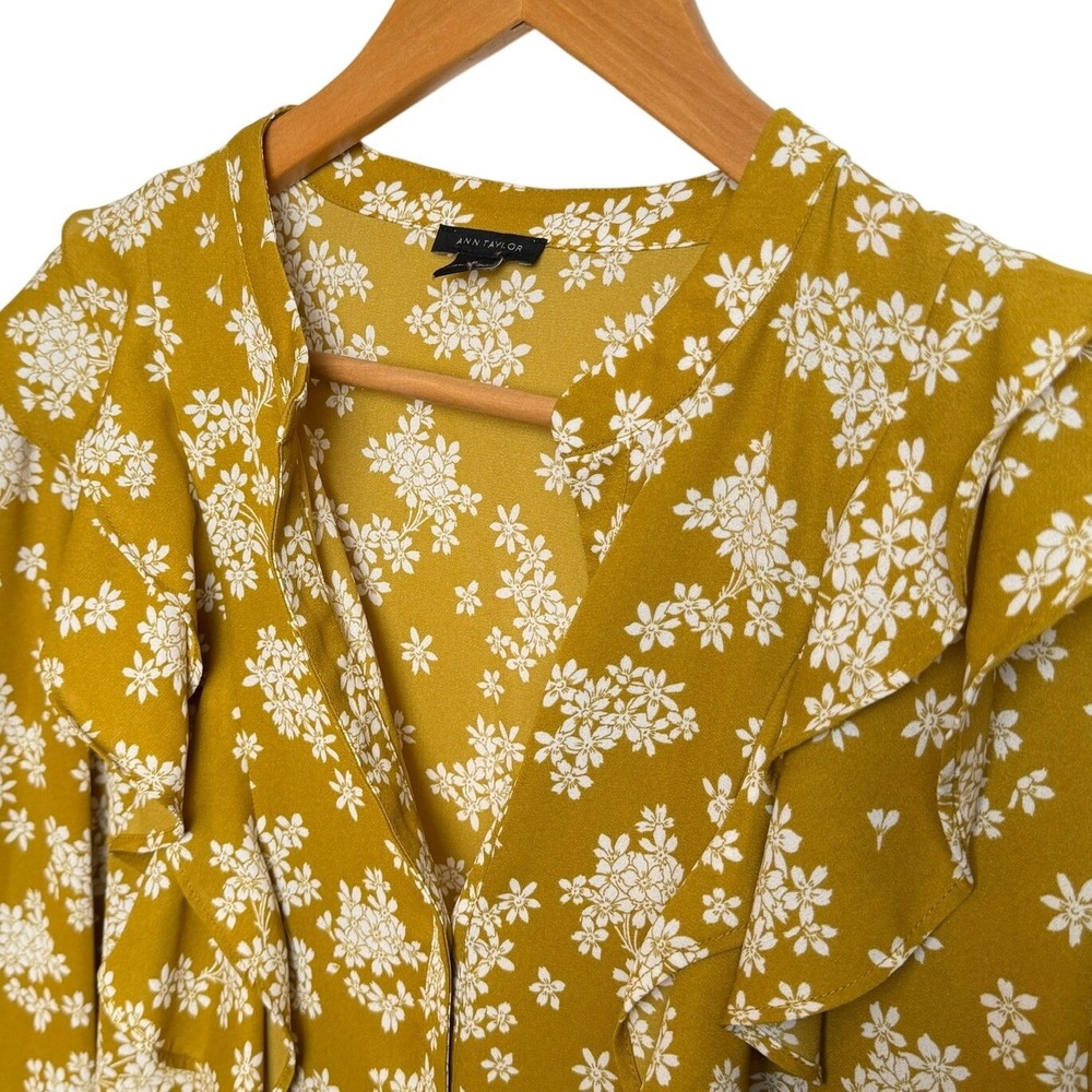 Ann Taylor Women Blouse M Yellow Floral Tiered Ruffle Flowy Cottagecore Boho - Picture 5 of 8
